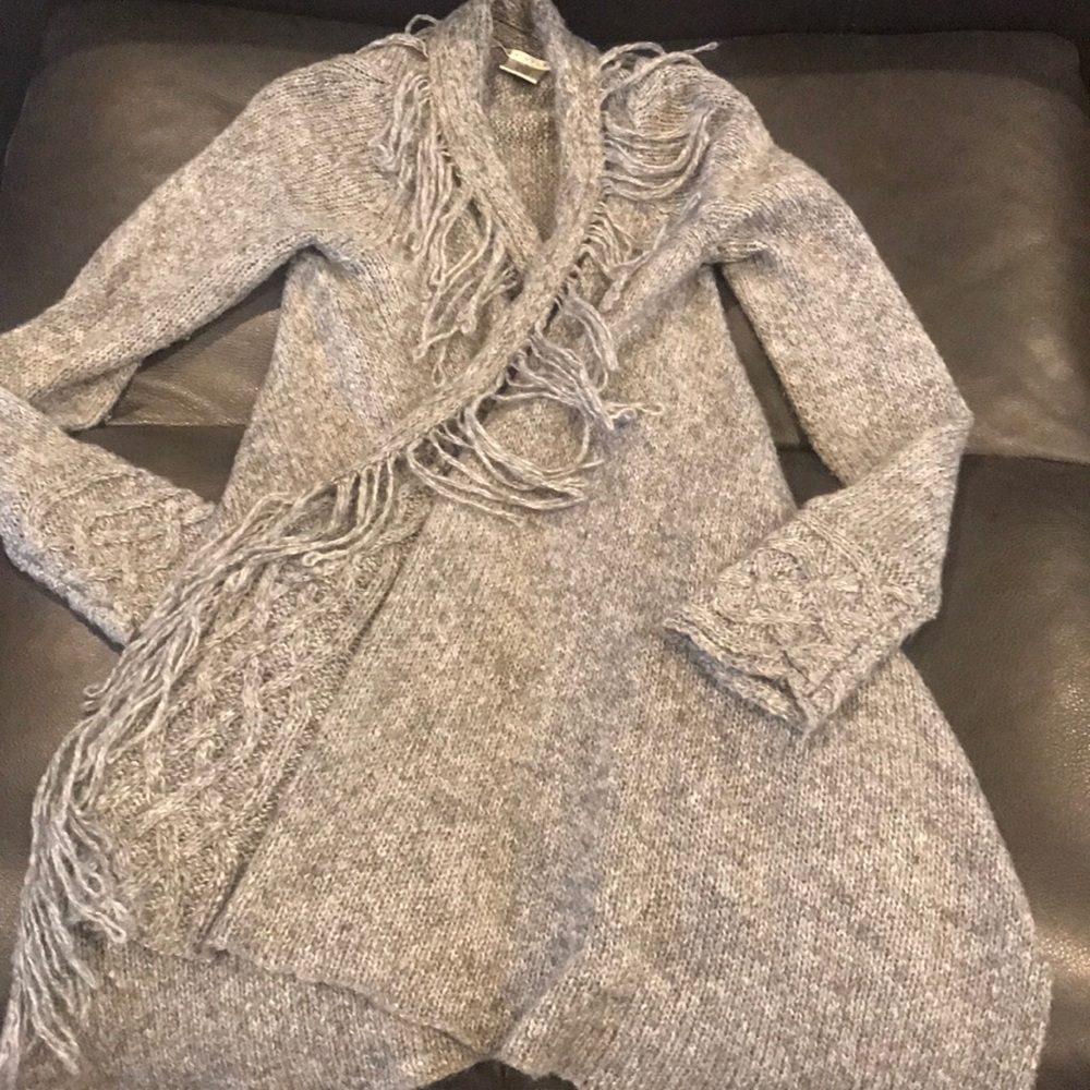 Maxx Studio HI Low Sweater